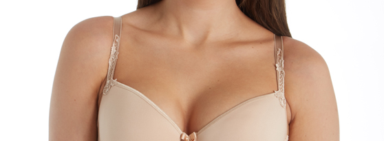 There's your problem. This is our example of a good fitting bra for a  36DDD. : r/bigboobproblems